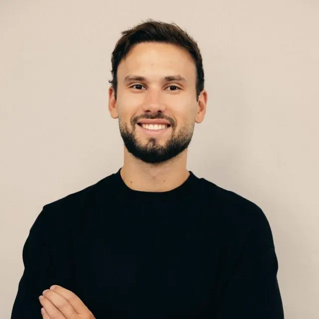 Valentin, Art barber YZÉE Alicante