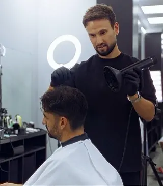 Men's grey hair colouring in Alicante